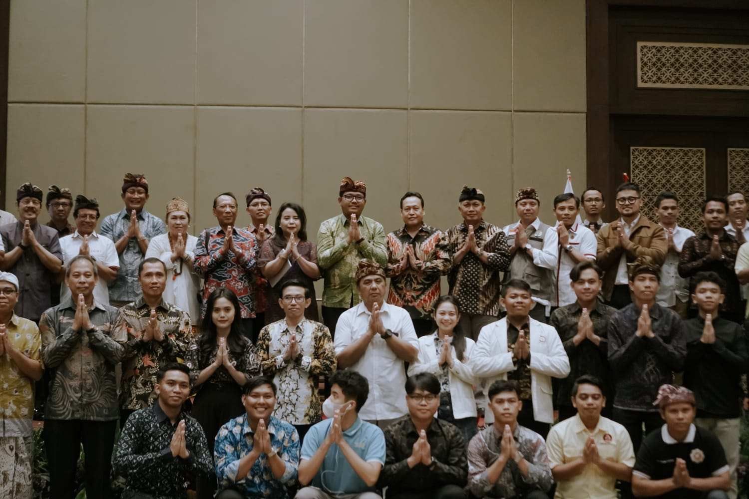Ketua ICHI Sultra menghadiri Simakrama Nasional  Penguatan Literasi Agama dalam Kehidupan Berbangsa 